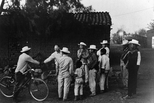 Cam with a group of Cakchiquel believers.