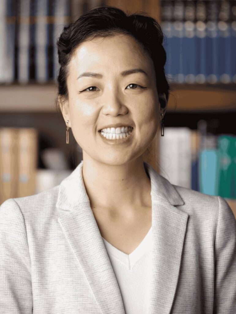 Photo of Rev. Dr. Lisa Pak.